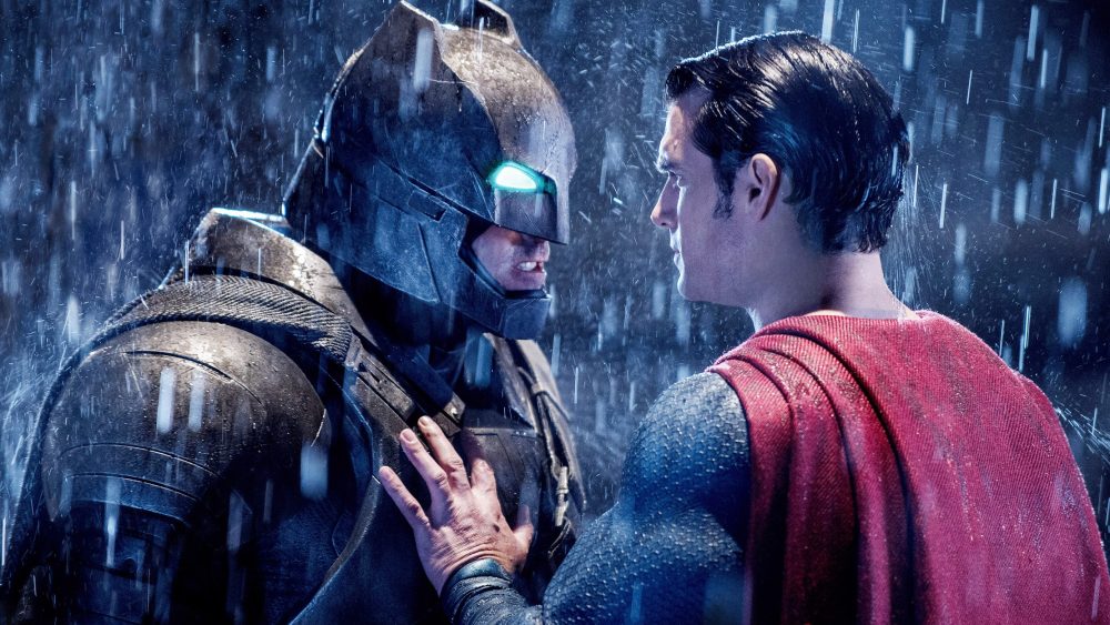 Zack Snyder Defends Toxic Fans and 'Batman v Superman'