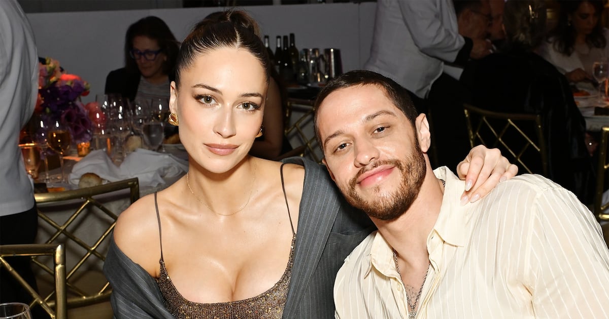 Pete Davidson’s Girlfriend Explains Controversial Parenting Choice