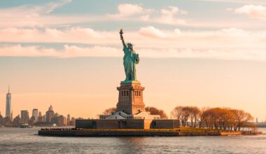 Texas joins tennessee, washington, georgia, arizona, new york, and others in facing over six billion dollars in tourism losses in just one and a half months last year: everything you need to know