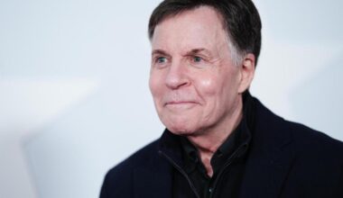 Costas, Collins, Fratello and more NBC voices reunite for 76ers-Spurs game Tuesday