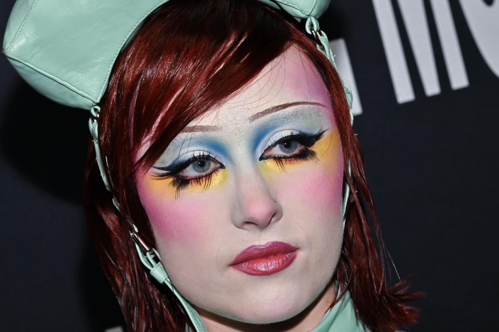 Chappell Roan Hung Out For Two Hours In an Iconic Melbourne Dive Bar