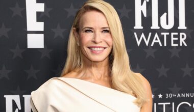 Chelsea Handler’s Naked Video Shows Common Issue Young Women Face