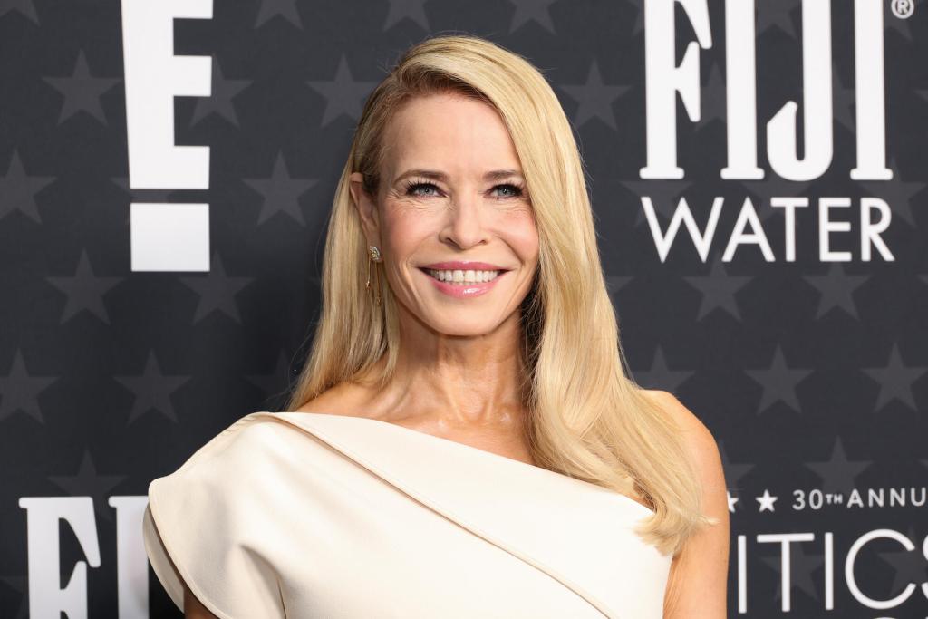 Chelsea Handler’s Naked Video Shows Common Issue Young Women Face