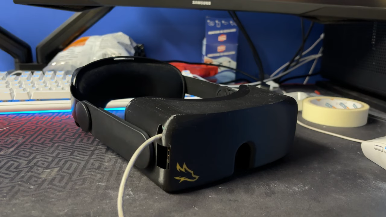 A DIY Headset For SteamVR