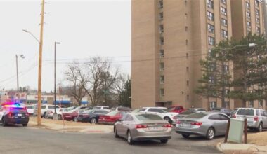 One taken into custody after fleeing traffic stop in Omaha