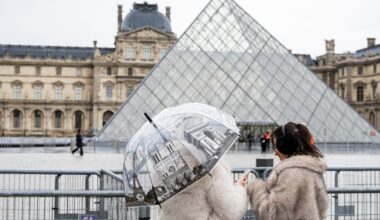 Louvre Gallery With Priciest Paintings Suffers Water Leak