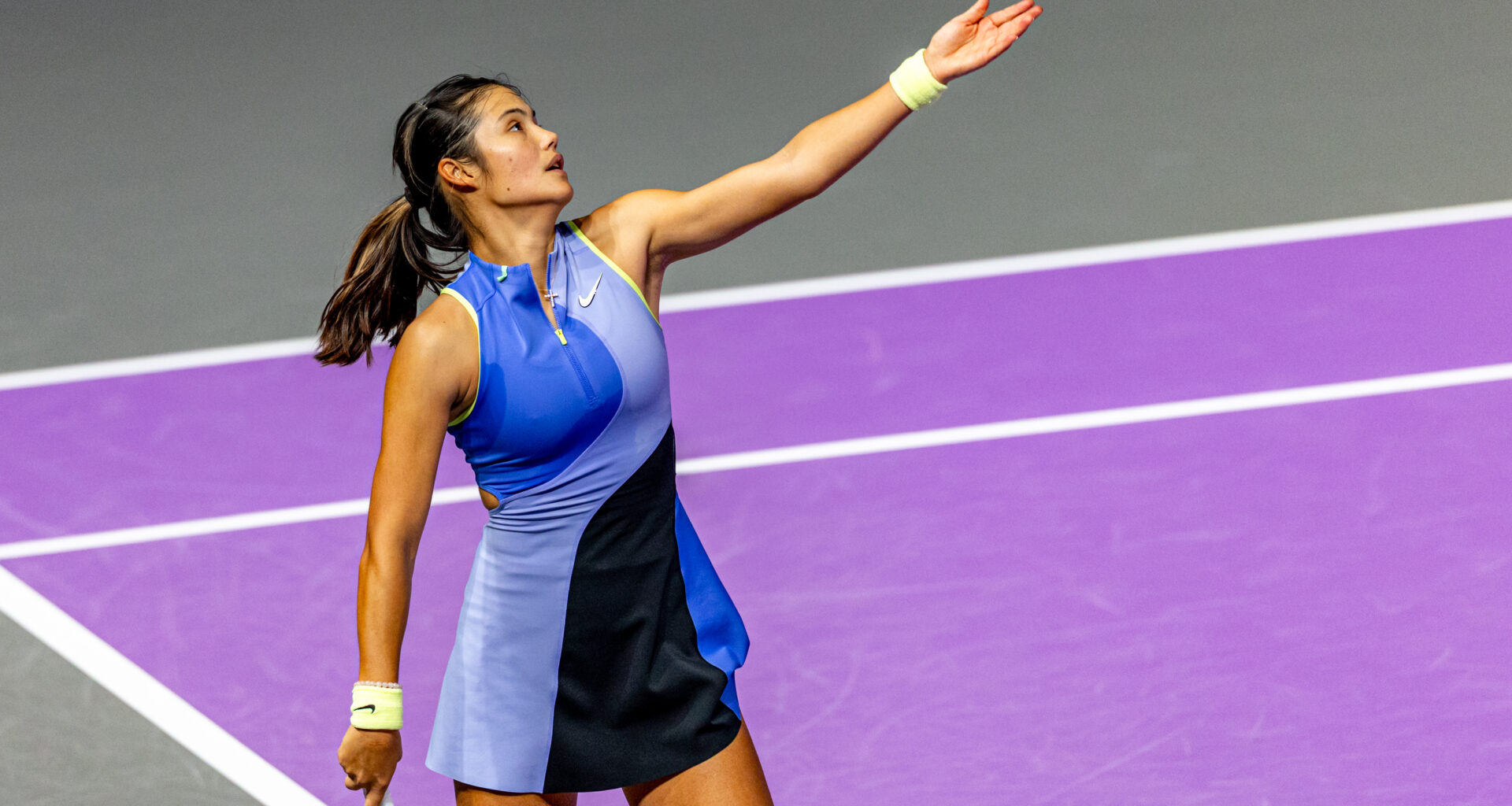 From 5-0 down, Raducanu wins 13 of last 14 games vs. Juvan in Cluj-Napoca - WTA Tennis