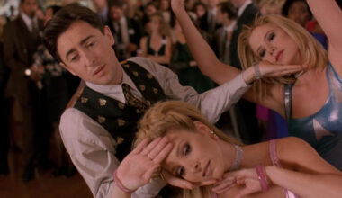 Alan Cumming Gives 'Romy & Michele' Sequel Filming Update