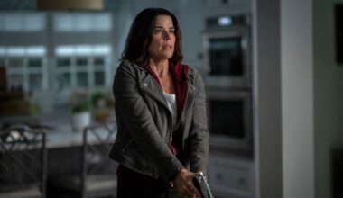 Neve Campbell Could Not 'Live With Myself' if She Took Scream 6 Offer