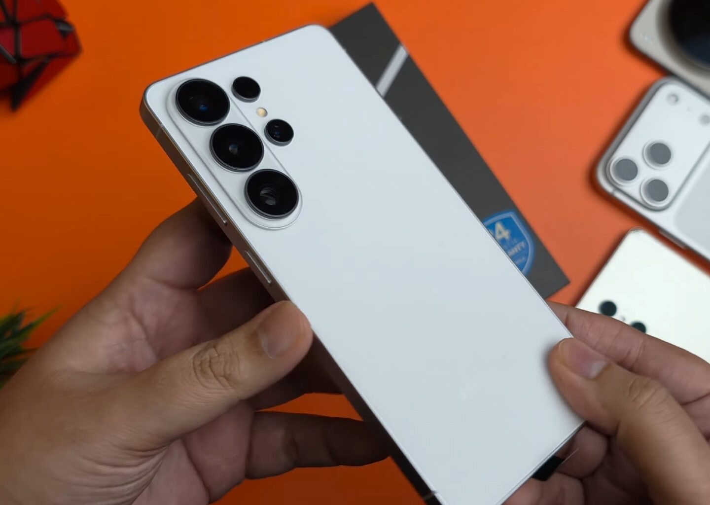 Samsung Galaxy S26 Ultra skips much anticipated feature as first unboxing video surfaces ahead of launch