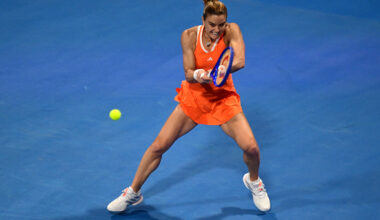 Sakkari turns back the clock to knock out Swiatek in Doha quarterfinals