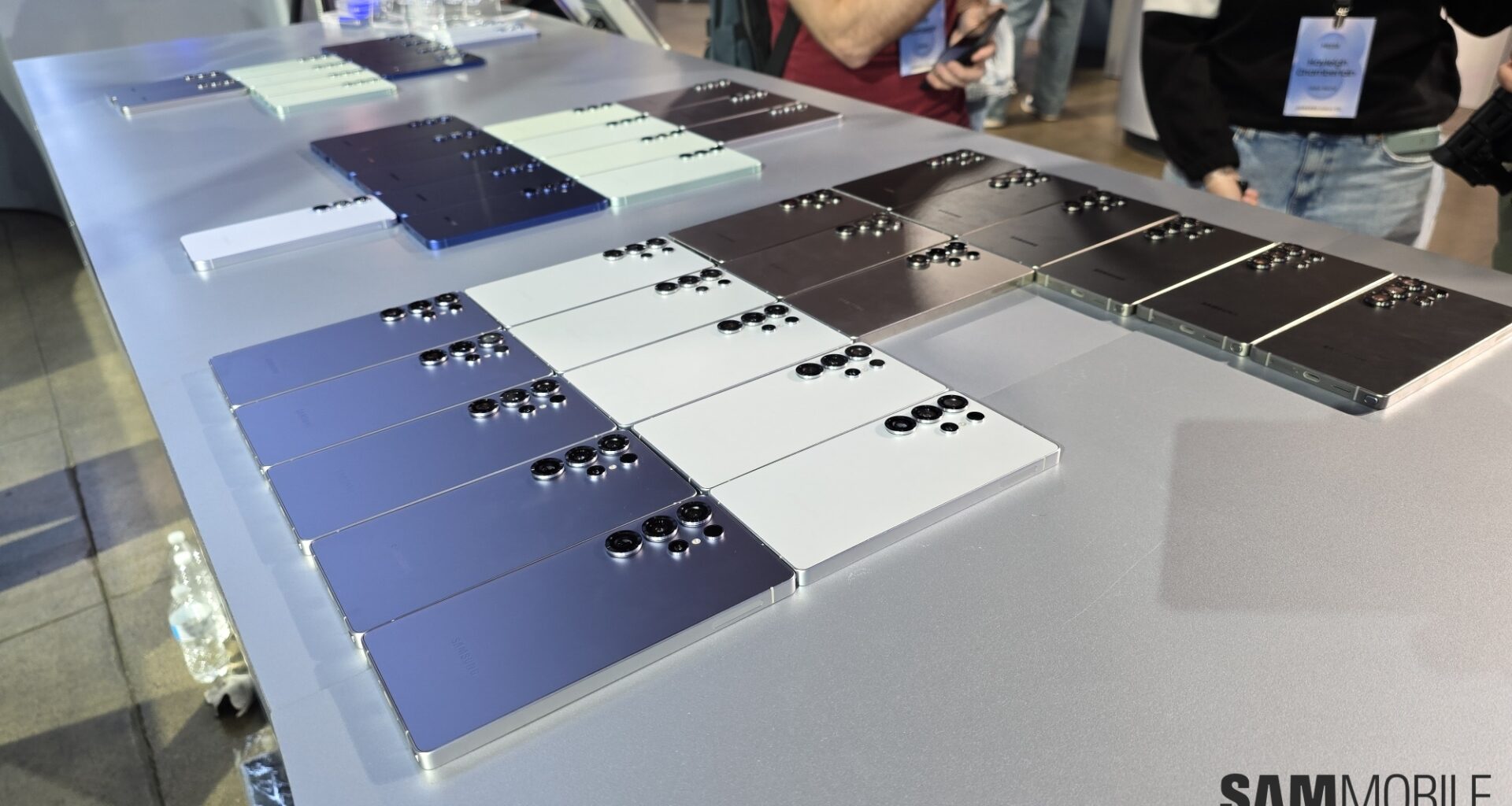 Check out Galaxy S26 Ultra units stacked and on sale in Dubai