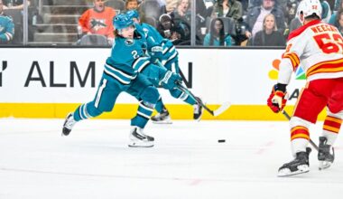 Scouts & Warsofsky Explain Benching Smith, What Other Sharks Did Wrong on Line Change (+)