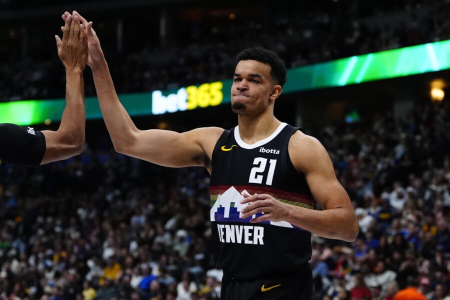 Nuggets Convert Spencer Jones To Standard Contract