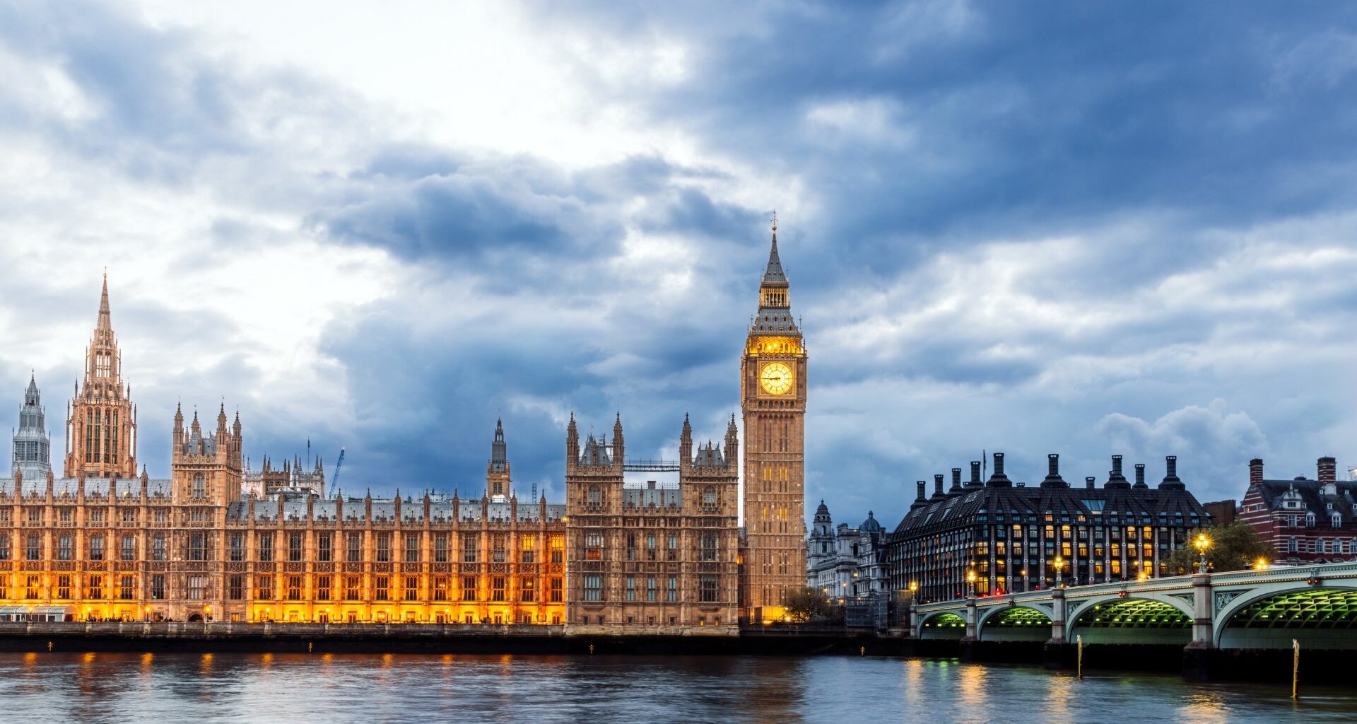 Breaking News: UK GDP underwhelms with 0.1% growth in Q4, FTSE 100 slips & GBP/USD advances