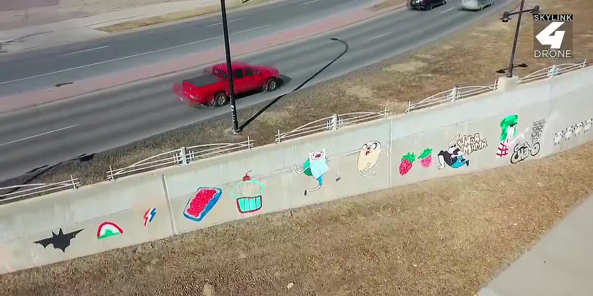 What is the difference between a mural and graffiti?