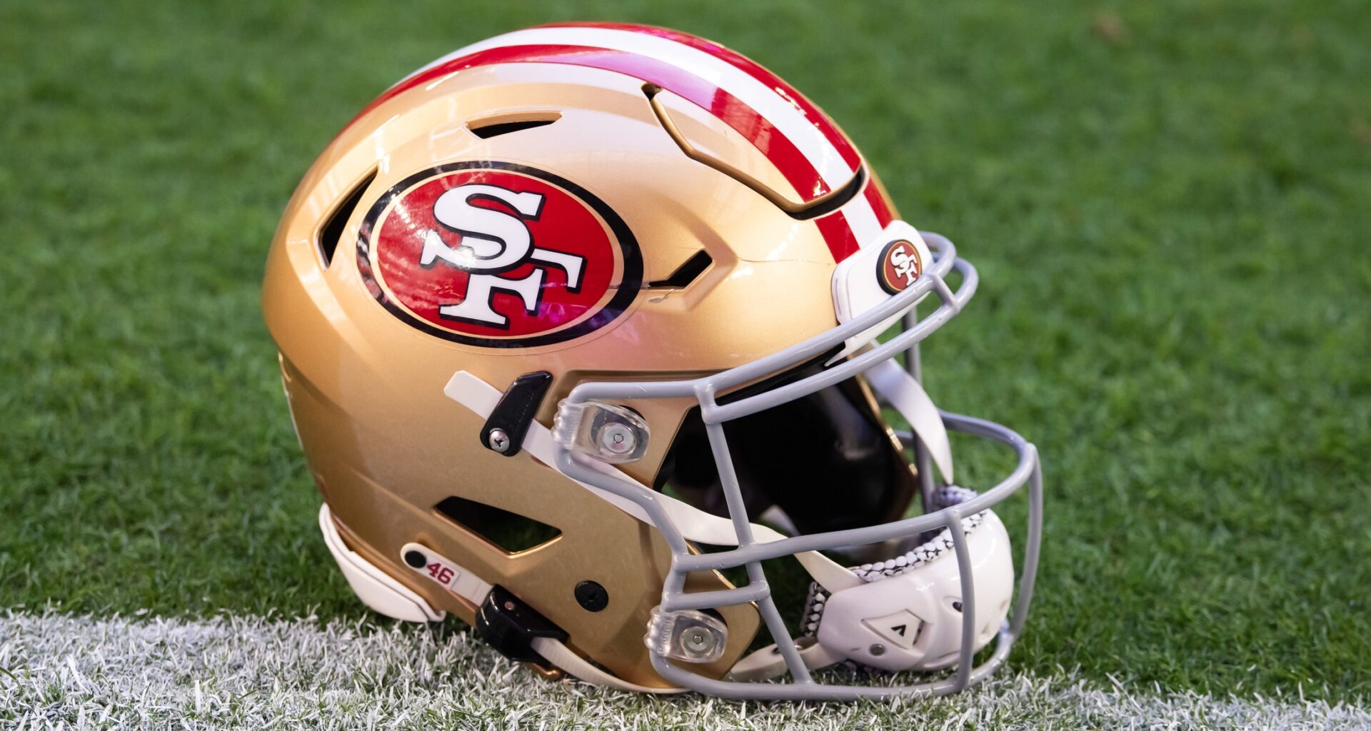 NFL world reacts to 49ers losing quarterback