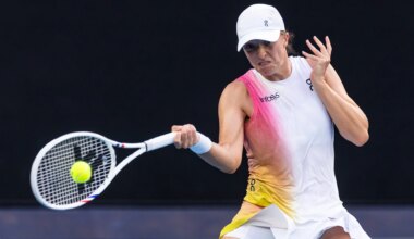 Iga Swiatek in action.