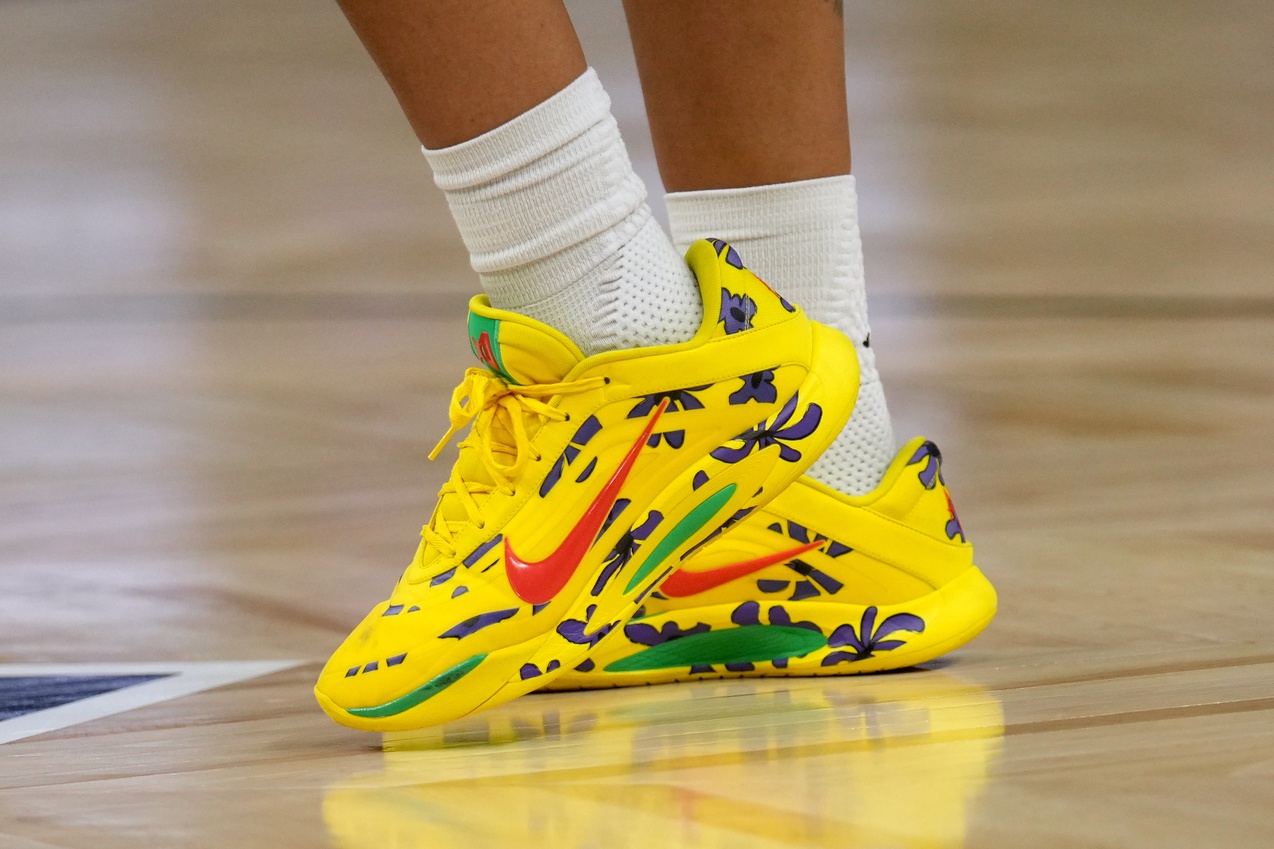 Top 5 women's basketball shoes for 2026