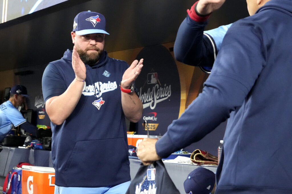 Blue Jays Notes: Schneider, Varsho, Jimenez