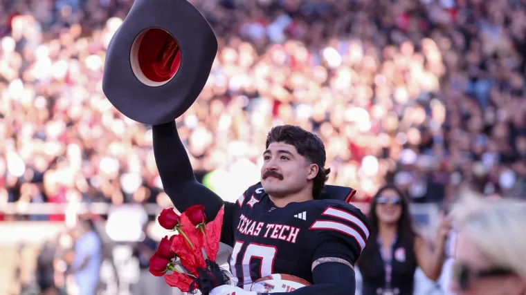 Heisman Contender LB Mocked To Patriots Said Exactly What Fans Want To Hear image