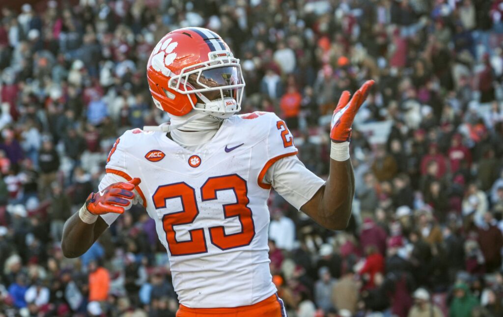 4. Clemson Tigers