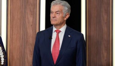 'Take the vaccine, please,' a top US health official says in an appeal as measles cases rise