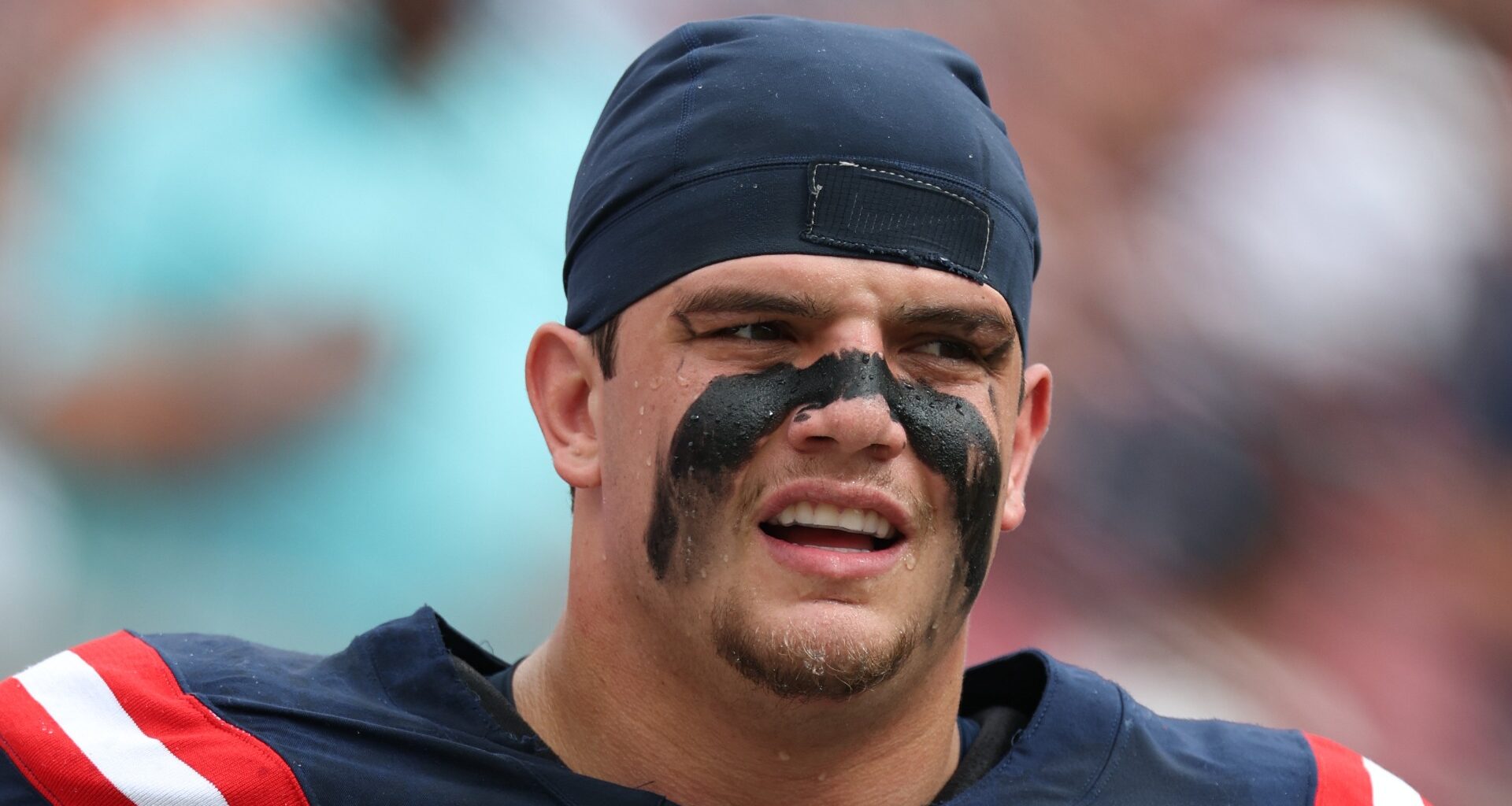 Retired 5x Pro Bowl LT Invites Patriots Will Campbell To Offseason Workouts