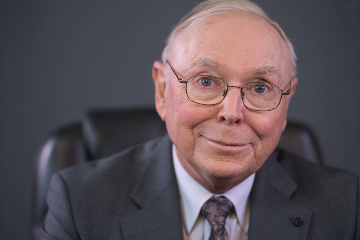 Charlie Munger: 5 Wealth Principles the Middle Class Should Master