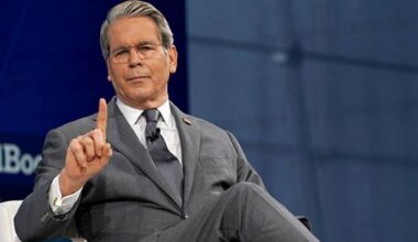 Scott Bessent delivers stark message amid massive economic shift, says workers need this skill in 2026 (and beyond)