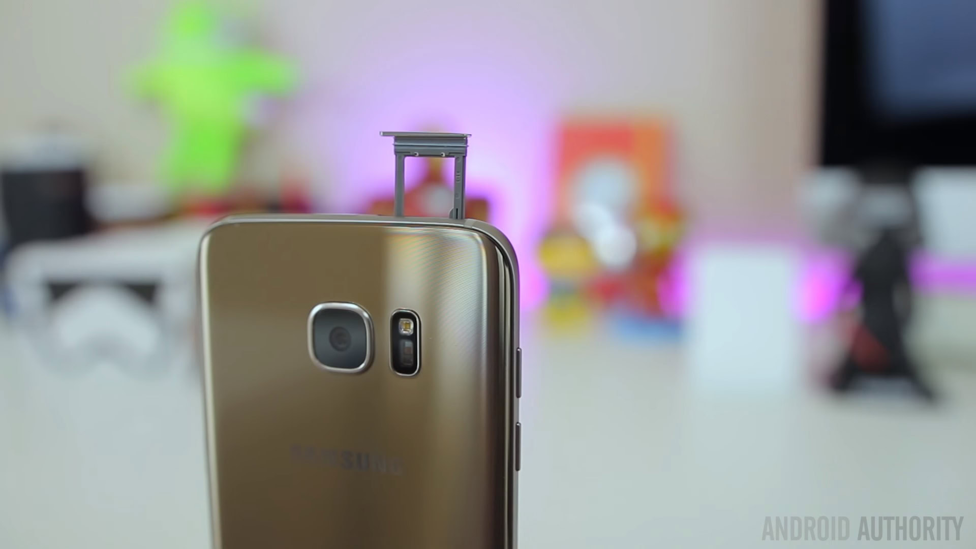 aa-samsung-galaxy-s7-edge-microsd