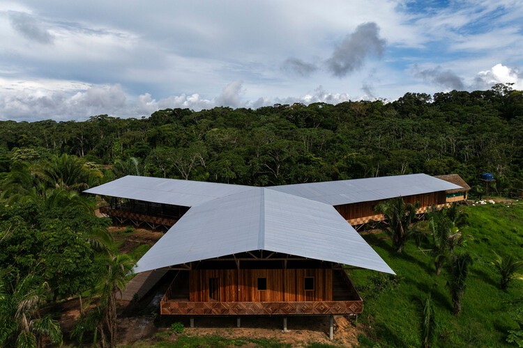 Sacred Yawanawa Village / Rosenbaum - Exterior Photography