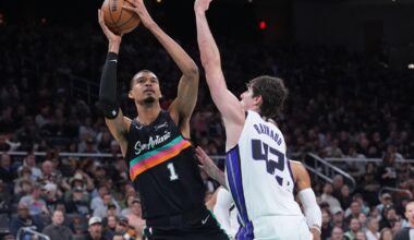 Wembanyama has 28 points, 15 rebounds to lead Spurs to eighth straight win, 139-122 over Kings