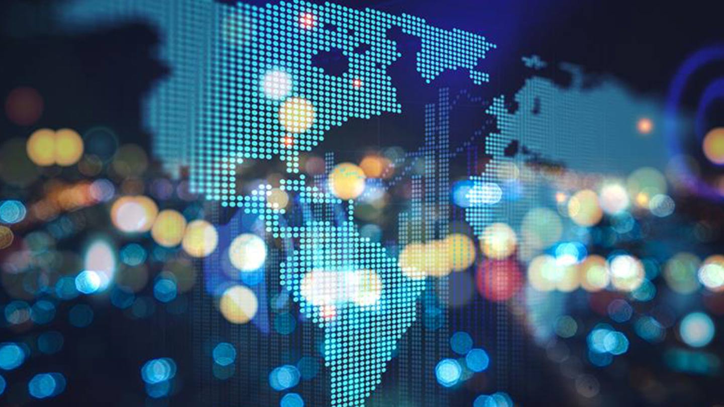 How are midsize firms reacting to tariffs?