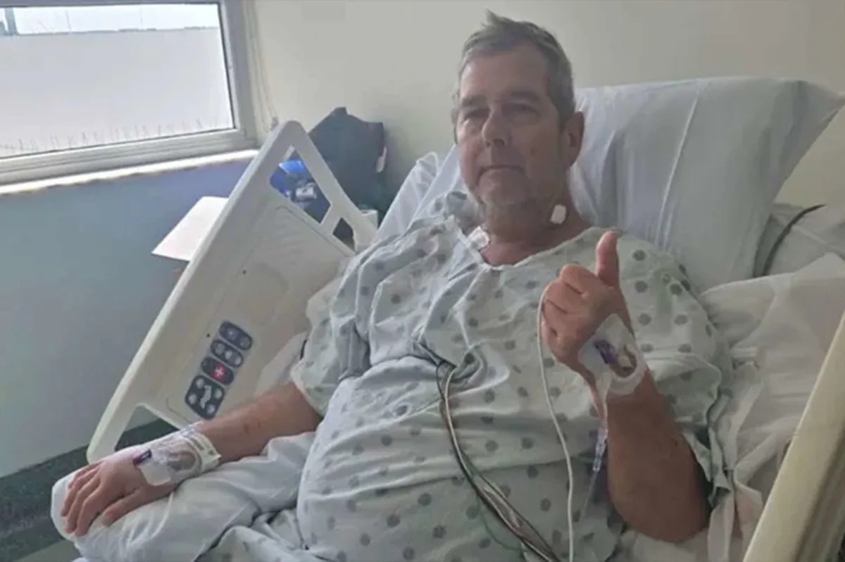 Man Contracts Flesh-Eating Bacteria After Getting a Scratch at Popular Vacation Destination