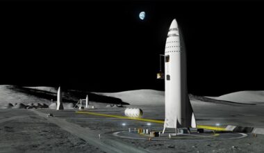 Musk says SpaceX focus is on the moon rather than Mars