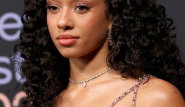 KATSEYE's Manon Bannerman Announces Hiatus From Group to Focus on Her "Health and Wellbeing" - E! News