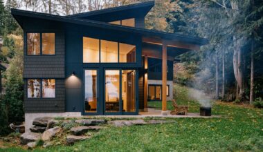 Handbuilt Touches by Grandpa Complete This Waterside Family Home in Washington