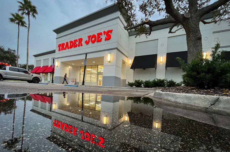 Trader Joe's in the Avenue Viera.
