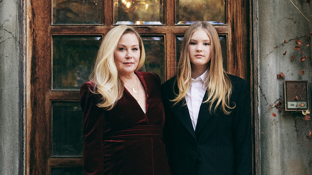 Christina Applegate, daughter Sadie