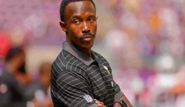 Ex-Vikings GM Kwesi Adofo-Mensah's paternity leave scrutinized