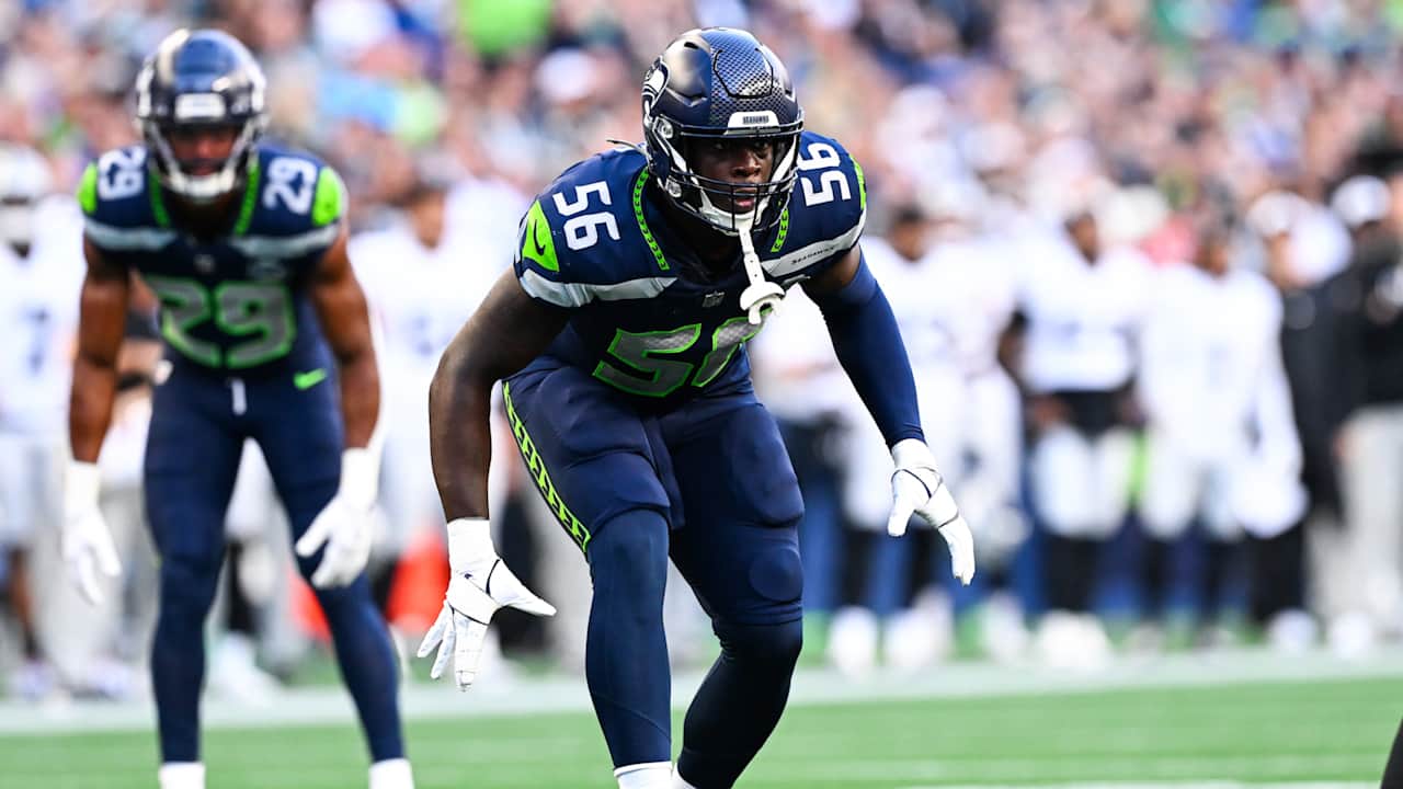 Seahawks Sign DE Jalan Gaines