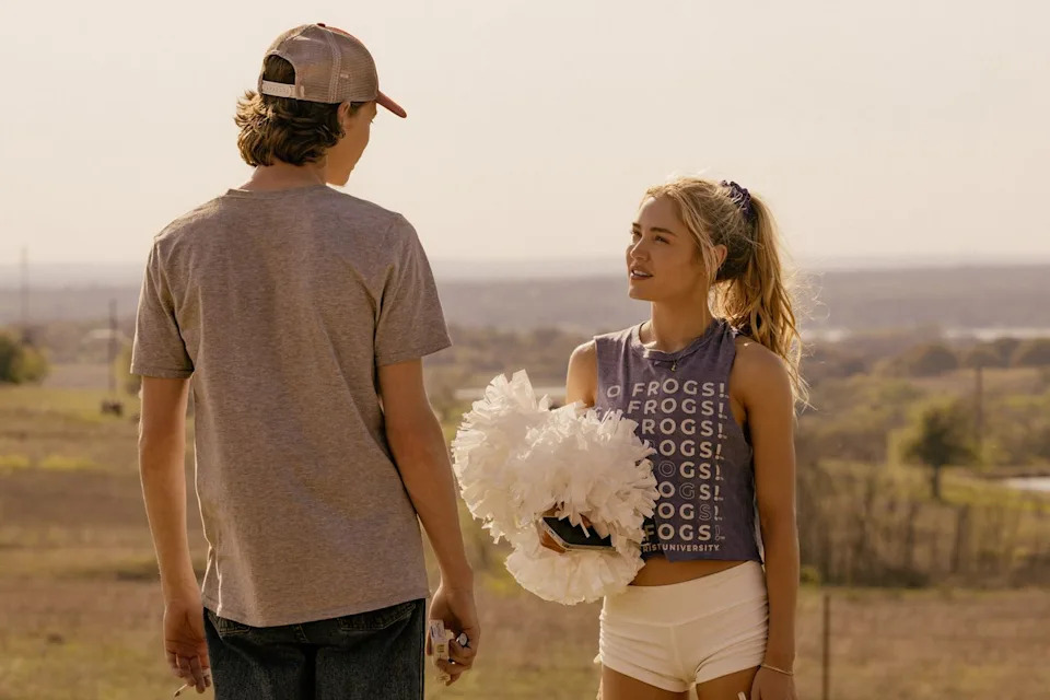 Jacob Lofland as Cooper, Michelle Randolph as Ainsley in 