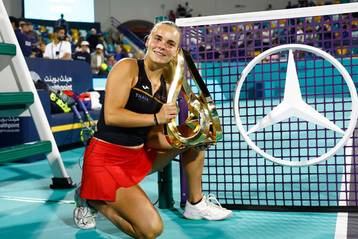 Czech qualifier Sara Bejlek stuns Ekaterina Alexandrova to win maiden title in Abu Dhabi