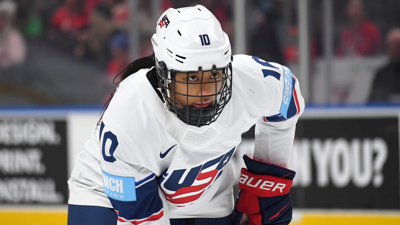 Edwards to become 1st Black woman to play for U.S. Olympic hockey team