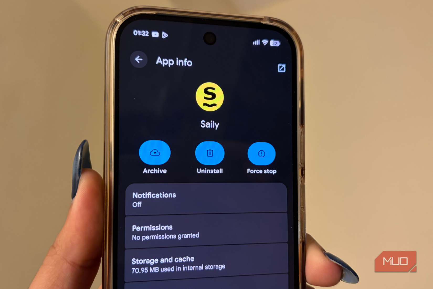 Deleting apps on Android to free up storage