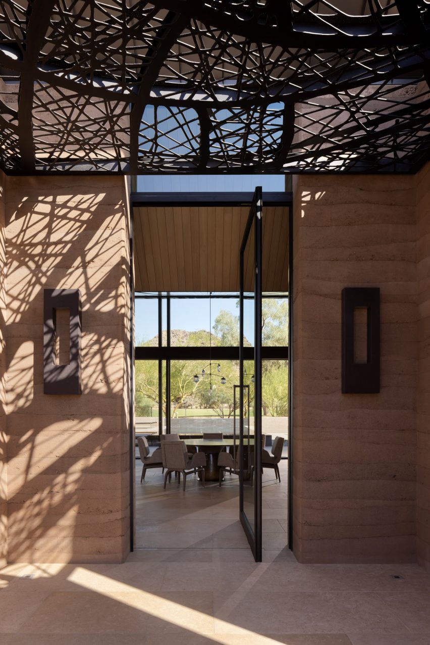 Entrance to Desert Fairway Residence by Kendle Design Collaborative