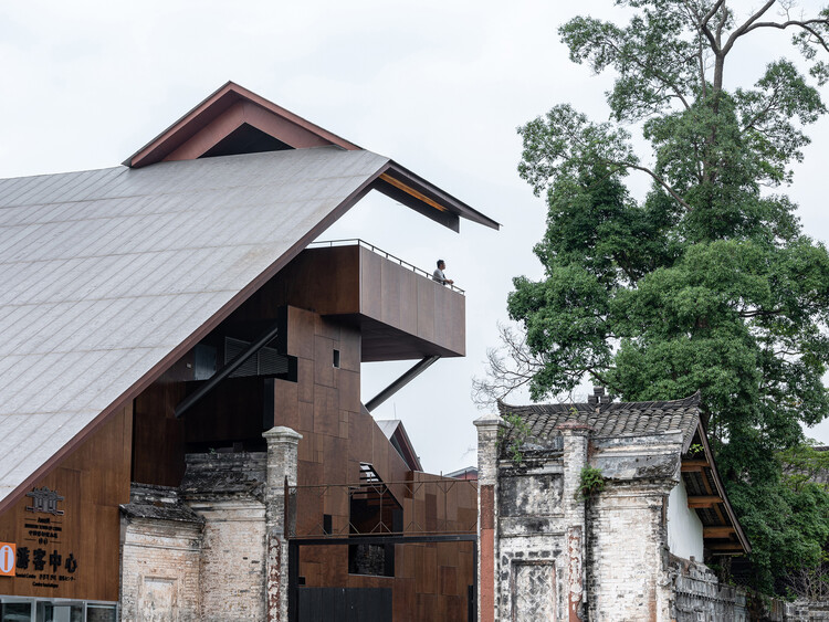 Shaping Architectural Continuity: 25 Revitalization Projects Across Historic, Industrial, and Natural Sites - Image 16 of 26