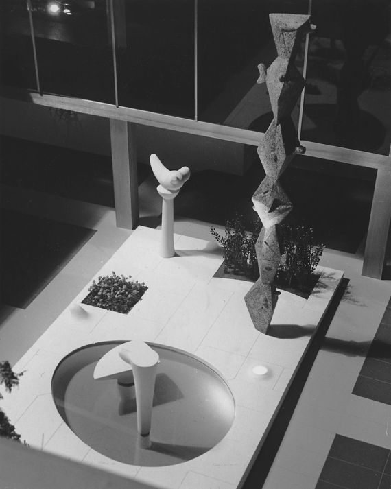 Lever House Sculpture Garden (1952): Noguchi had a working relationship with Gordon Bunshaft, lead architect at Skidmore, Owings & Merrill and designer of Lever House on Park Avenue. The sculpture garden Noguchi proposed for its sheltered street-level space—twice, in different versions—never came together.