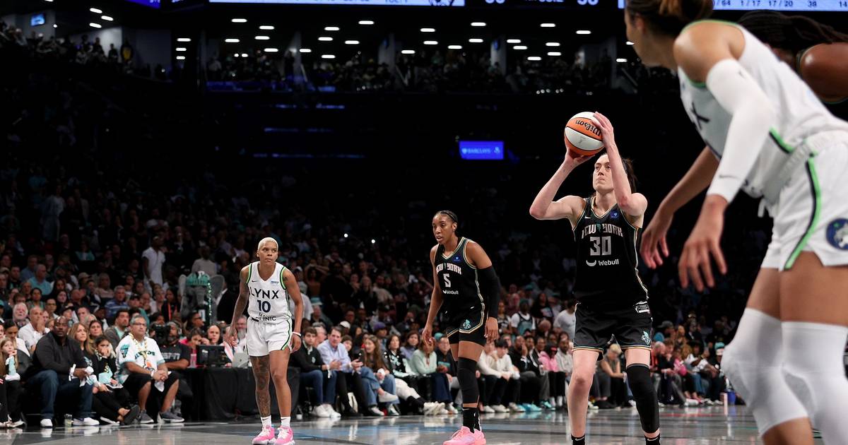 Advertisers upped women’s sports spend by triple digits in 2024